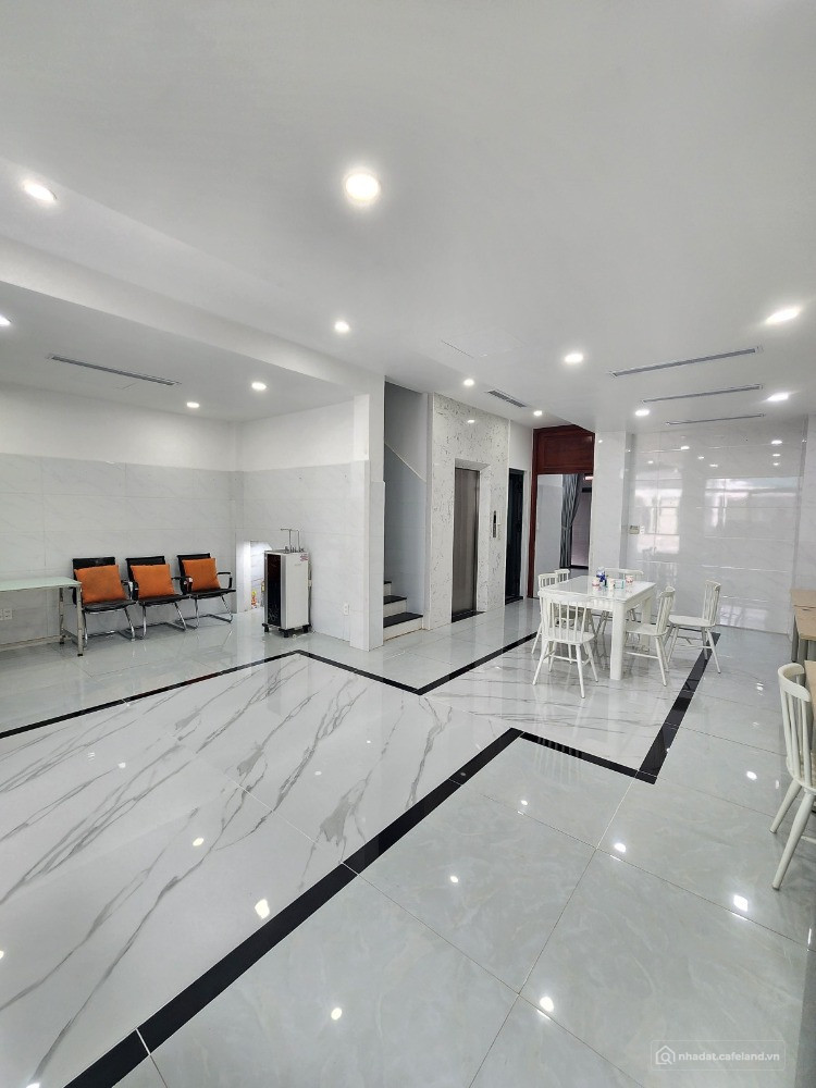 Bán đất HIẾM tặng TN 100tr mặt tiền Nguyễn Oanh ngang 7.5m gần chợ 300m2 36.5 tỷ