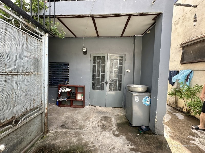 BÁN ĐẤT CMT8, 90M2 TẶNG 12 PHÒNG TRỌ, GIÁ 6,85 TỶ.