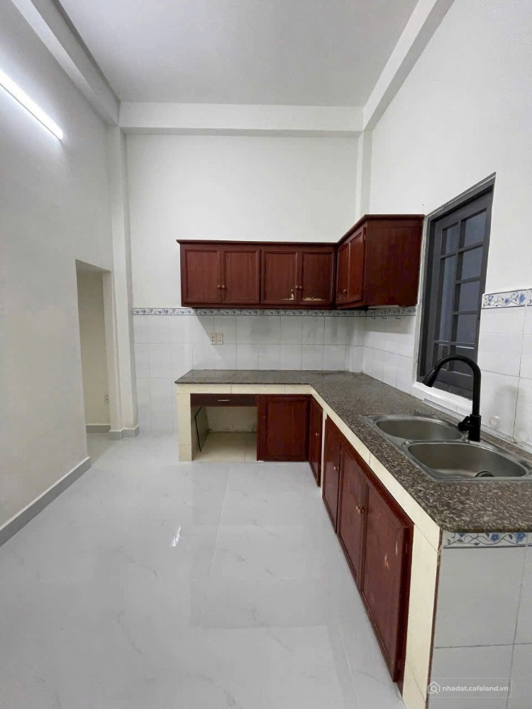 Bán nhà 1 trệt 2 lầu hẻm xe hơi đường số 2 gần đường Lê Văn Việt, Giá 5,8 tỷ