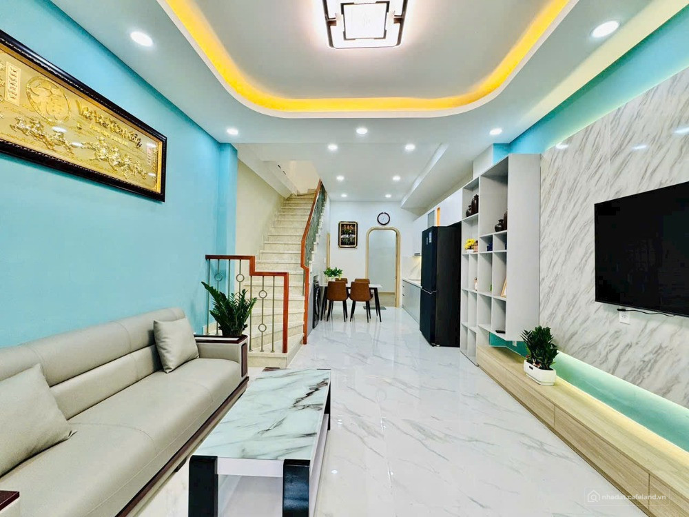 Chính chủ cần bán gấp nhà gần chợ Bình Điền giá 950 triệu
