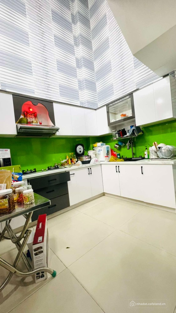 GẤP LẮM RỒI! Giảm sốc 1 tỷ, HXH NGỦ TRONG NHÀ - 4 TẦNG CHỦ XÂY CỰC KỲ TÂM HUYẾT