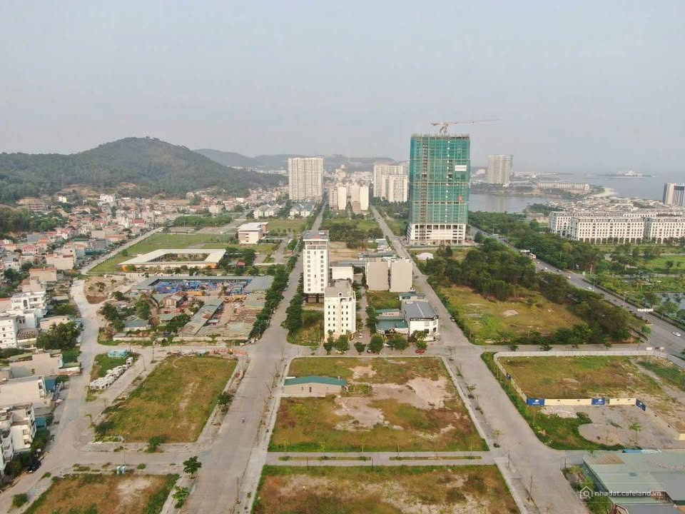 Chính chủ Bán ô đất liền kề 89m2( GÓC KHE THOÁNG) KĐT Đa giác Bim Hùng Thắng, H