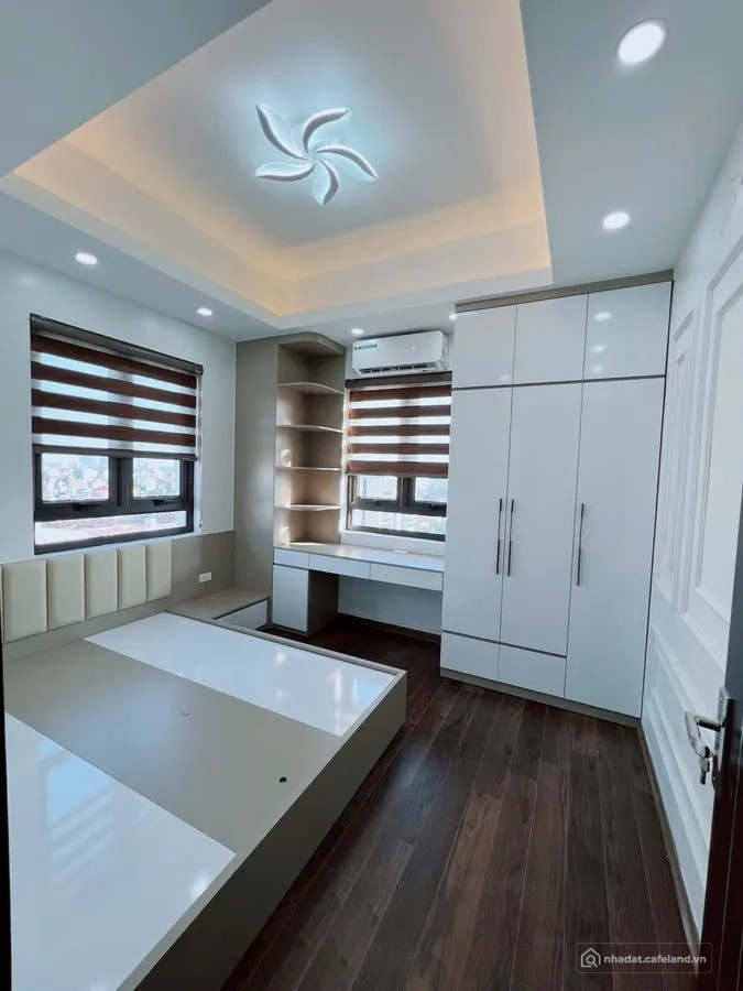 Bán chung cư C7 Ngã tư Nguyễn Trãi - Khuất Duy Tiến, 90m2, 3 ngủ,2wc sửa đẹp 6,1