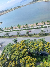 Do chuyển định cư, cần bán căn hộ 3Pn 96m2 View Biển Đông Nam trung tâm du lịch