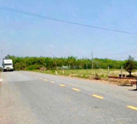 CẦN TIỀN BÁN NHANH 1023M2 ĐẤT NGAY KCN ĐANG H.ĐỘNG ĐÔNG CÔNG NHÂN. GÍA 180