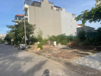 Bán 113m đất tái định cư Trâu Quỳ, đối diện shophouse Metropolitan