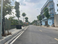 Cần bán gấp 67,5m đất đường mới khu Cự Khối, cách cầu Thanh Trì 100m