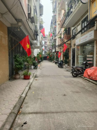 Độc! ĐỐNG ĐA, 74M 6TẦNG THANG MÁY, 2 THOÁNG ,NGÕ THÔNG ,SÁT PHỐ, VF5 QUA NHÀ .