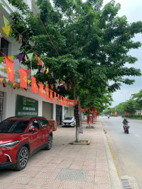 cần ra vài căn góc đẹp nhất dự án KDT Đại An. Trục chính Đông Anh - Phù Khê