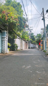 ÔTÔ NGỦ TRONG NHÀ - BÌNH THẠNH NGAY Q1 & PHÚ NHUẬN 66M2 4 TẦNG 4PN SÂN THƯỢNG
