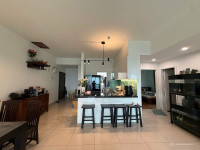 Bán căn chung cư CT4 Thạch Bàn, 100m2 3 phòng ngủ 2 vệ sinh đầy đủ nội thất, tiệ