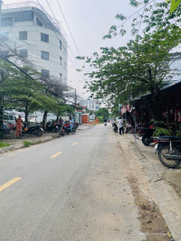 Nhà đẹp hẻm to như đường, 140 Vườn Lài APĐ, 3 tầng 4PN,chủ XD là để ở