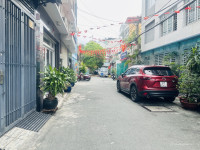 Phan Đăng Lưu DT 40m, 4T (4x10) A4, Giá 13.x tỷ Vip Phú Nhuận, Phân Lô, Ô Tô