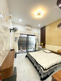 LÔ GÓC, GẦN ÔTÔ, CẦN BÁN GẤP TẠI PHỐ TRIỀU KHÚC, DT 30M GIÁ 6,15 TỶ