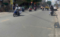 17.5 tỷ mặt tiền Nguyễn Ảnh Thủ, đường 20M lề 4m, xem sổ, tại nhà.