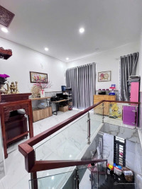 Nhà 1 trệt 1 lầu nhánh hẻm 385 Lê Hồng phong Phú hòa