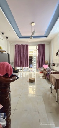 Bán nhà Đường số 8, Bình Tân, gần Aeon Tân Phú, 40m2 - 5x8 - 2 tầng, chỉ hơn 2