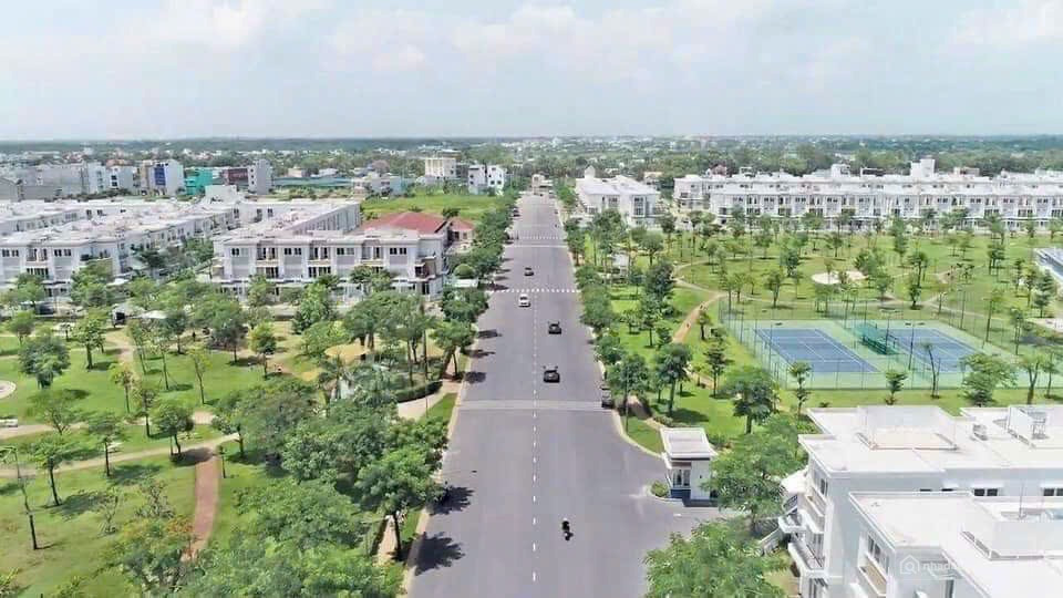 BÁN NỀN 5X18 MẶT TIỀN SONG HÀNH QUỐC LỘ 50 NỀN ĐẸP, GIÁ TỐT KDC PHONG PHÚ 4.