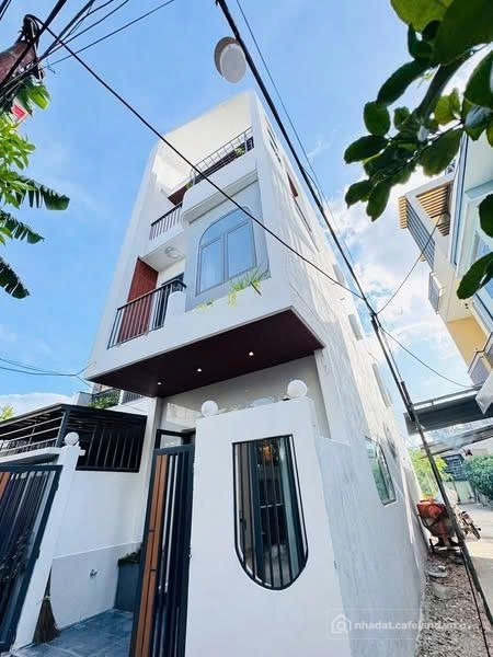 Bán Nhà 3 Tầng Mới Xây - Kiệt ô tô Tôn Đức Thắng, Sát Cầu Vượt Ngã Ba Huế