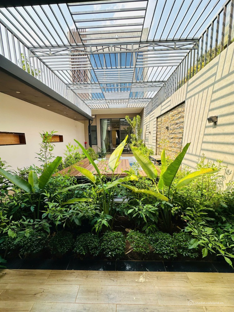 BÁN NHÀ MẶT TIỀN ĐƯỜNG 17/3, ĐANG KINH DOANH HOMESTAY, Tp. PLEIKU
