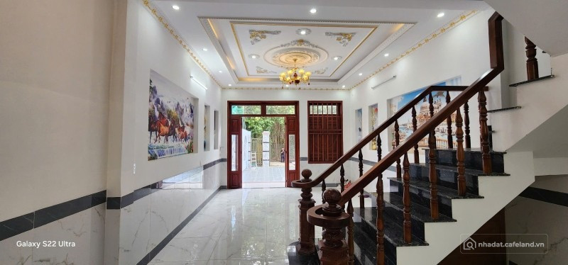 NHÀ ĐẸP MỚI TINH - 1 TRỆT 1 LẦU - SÂN Ô TÔ RỘNG - GẦN TRUNG TÂM THÁI HÒA, TÂN UY