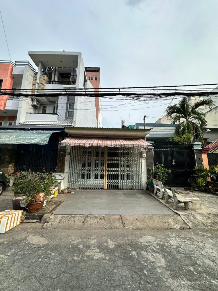 Nhà 4,5x25m đường 1 phường Tân kiểng Quận 7. hiện trạng cấp 4