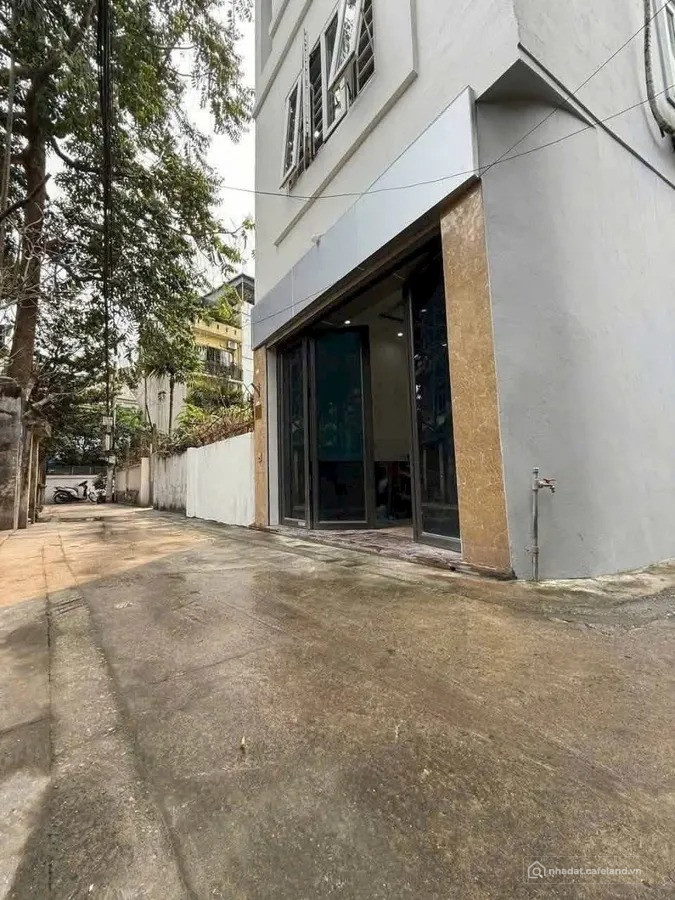 Bán nhà Ngọc Thụy 48.5m2 - sổ đẹp, lô góc - giá đầu tư hấp dẫn