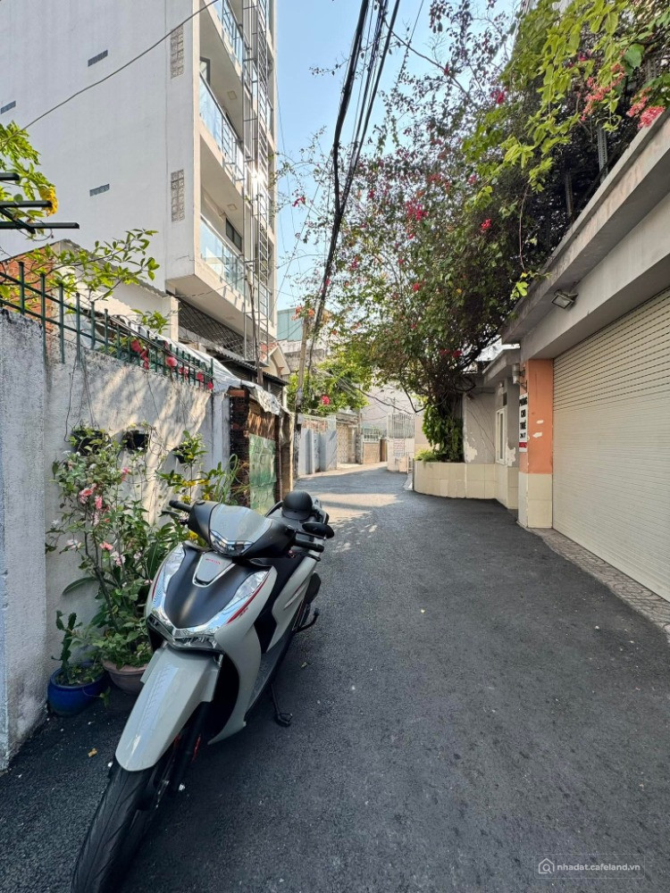 NHỈNH 10TỶ - 130m² NHÀ C4 - NGANG 6M - ÔTÔ VÀO TẬN NHÀ - THÔNG SỐ ĐẸP XÂY CHDV