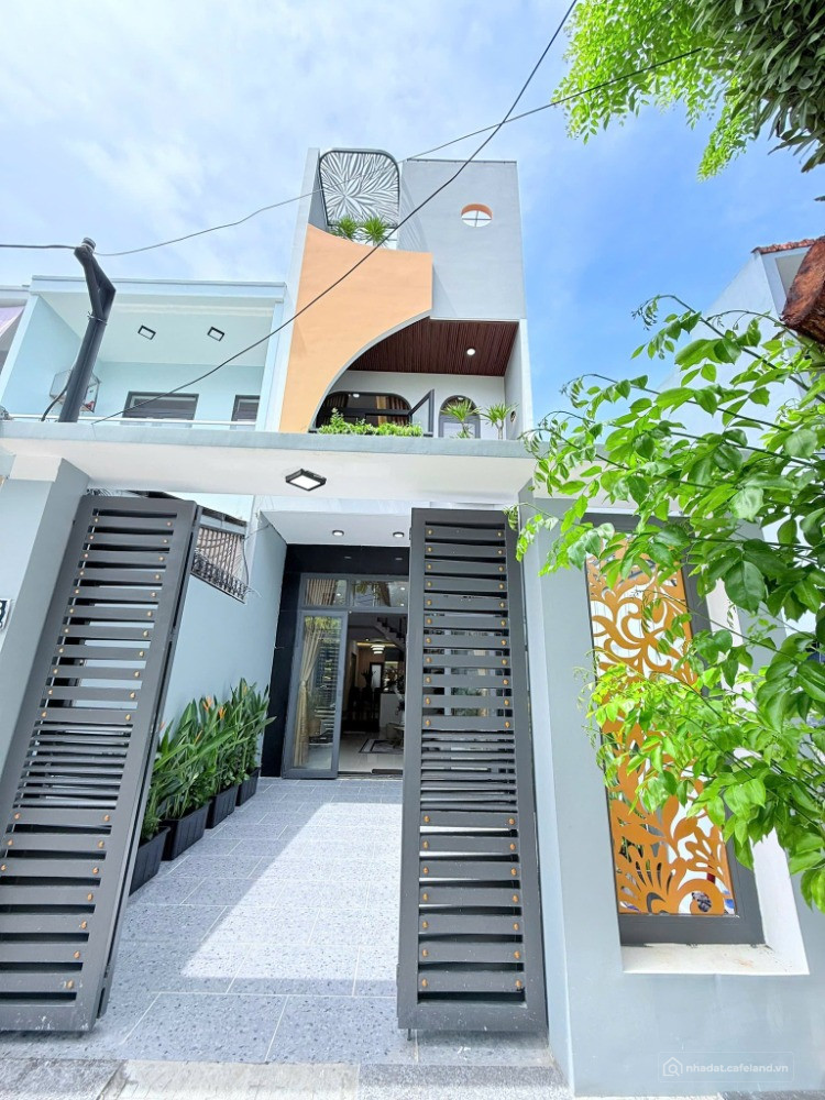 Bán Nhà Mới 3 Tầng - Mặt Tiền Phú Lộc 19 - Gần Biển