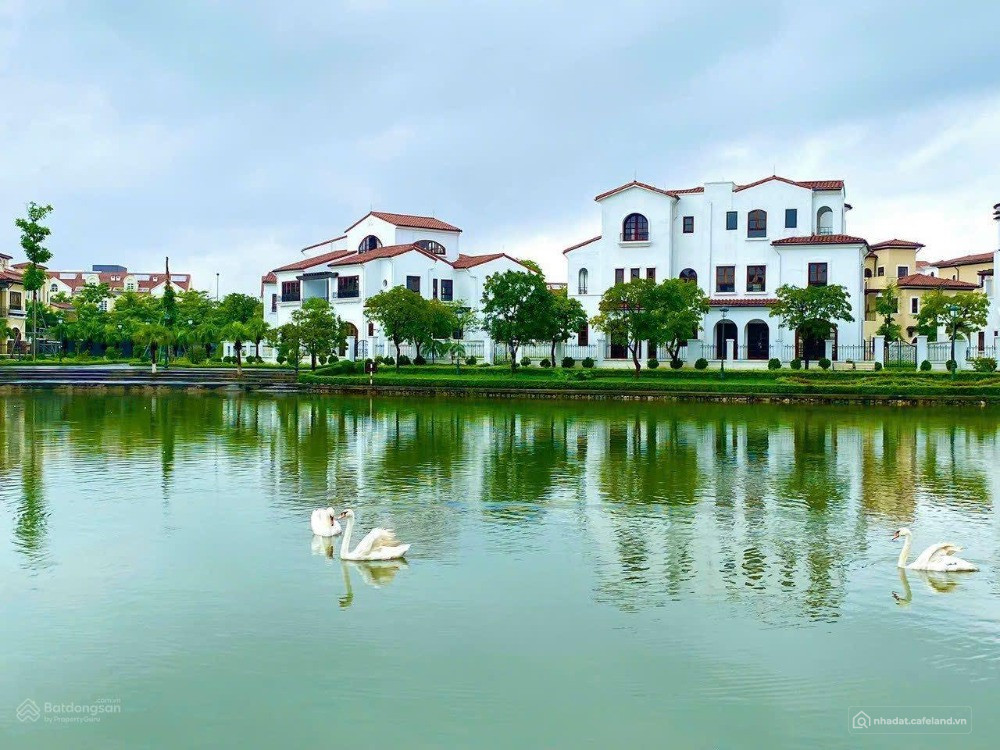 【BÁN GẤP】Shophouse Góc 2 Mặt Đường 210m² Vista Lago Nam An Khánh - Giá 4x Tỷ