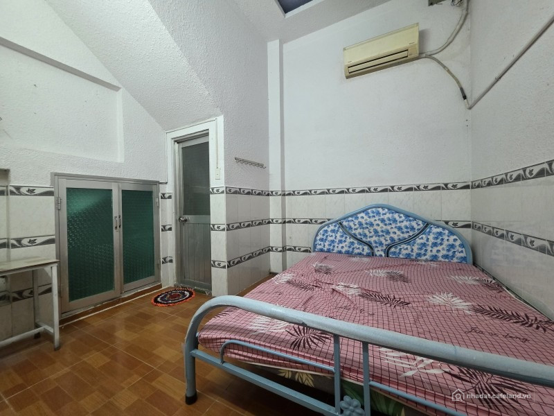 BÁN NHÀ NGHỈ CÓ 12 PHÒNG ĐẦY ĐỦ NỘI THẤT, 2 TẦNG, NGANG 5, DÀI 26M, GIÁ 4,5 TỶ