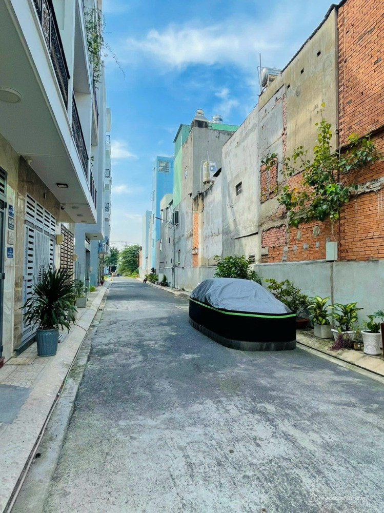 Bán nhà hẻm 6m Thoại Ngọc Hầu, 4x23m, 1 lầu, giá 8.7 tỷ TL