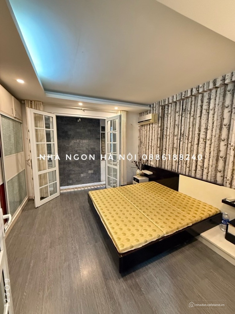 NHÀ DÂN XÂY - VĂN CAO TTBa Đình FULL NỘI THẤT GỖ QUÝ- 56.5m², 5 Tầng, 10m Ra Phố