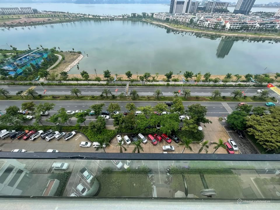 Do chuyển định cư không sử dụng nên cần bán căn hộ 2Pn 68m2 View Biển trung tâm