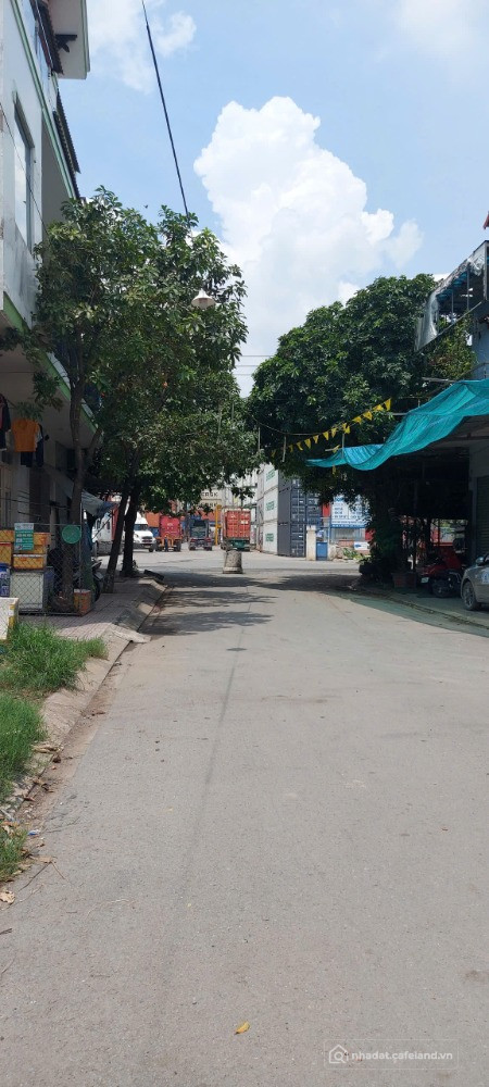 83m² đất ở sổ riêng phường Dĩ An, tp Hồ Chí Minh chỉ 3,6 tỷ