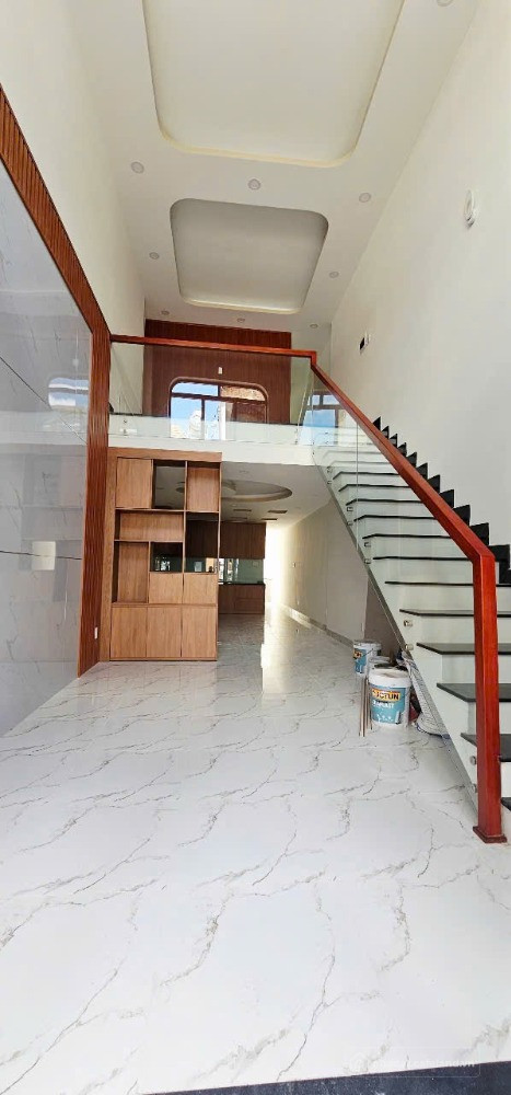 GIẢM SỐC 500TR – NHÀ ĐẸP 64M² (4x16) – GẦN LÊ VĂN VIỆT – Ở NGAY KHÔNG CẦN SỬA-7x