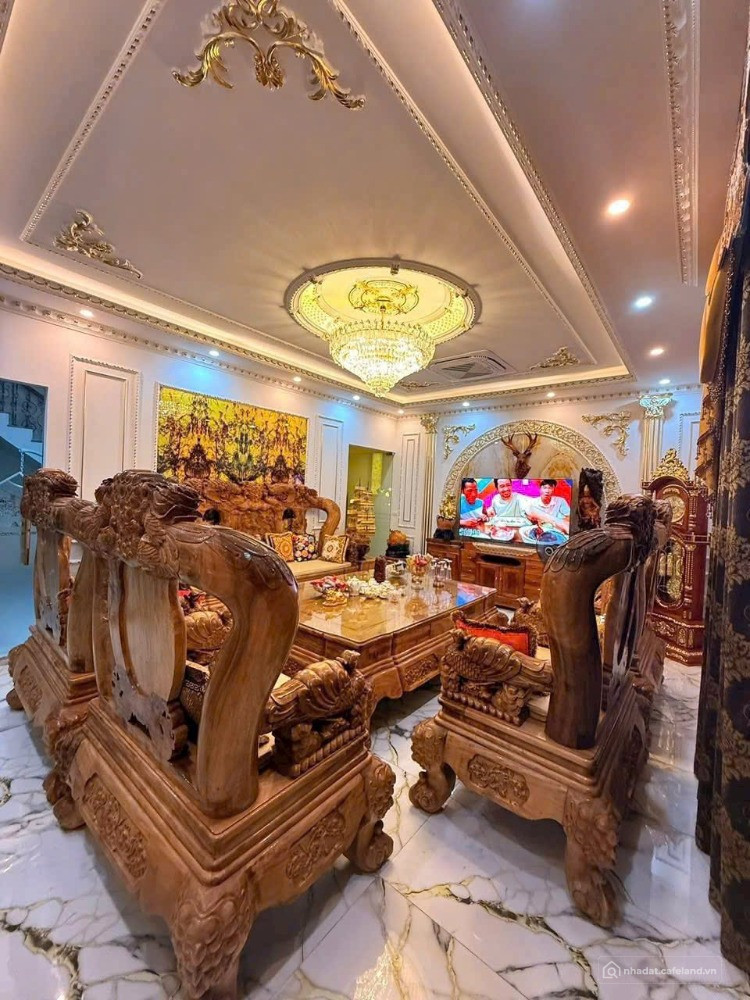 Bán căn biệt thự 3 tầng khu Đỉnh Long, ph Lê Thanh Nghị, TP HP mới, 151.5m2, nhà