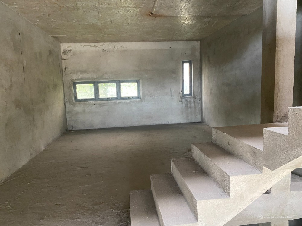 Chính chủ bán shophouse Phố Đông Village quận 2 DT 100m2 chỉ 10 tỷ 5