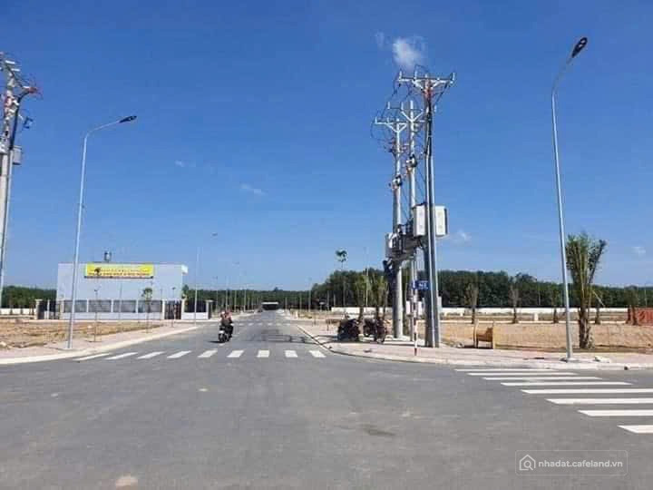 Bán đất khu đô thị đối diện Cổng KCN Vsip II, mặt đường ĐT741 Giá 950 Triệu/nền