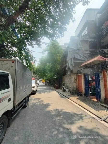 Đất mặt ngõ ô tô thông phố Xuân La, Tây Hồ. 81m2, rộng 4.5m, nhỉnh 22 tỷ. Xây Ở