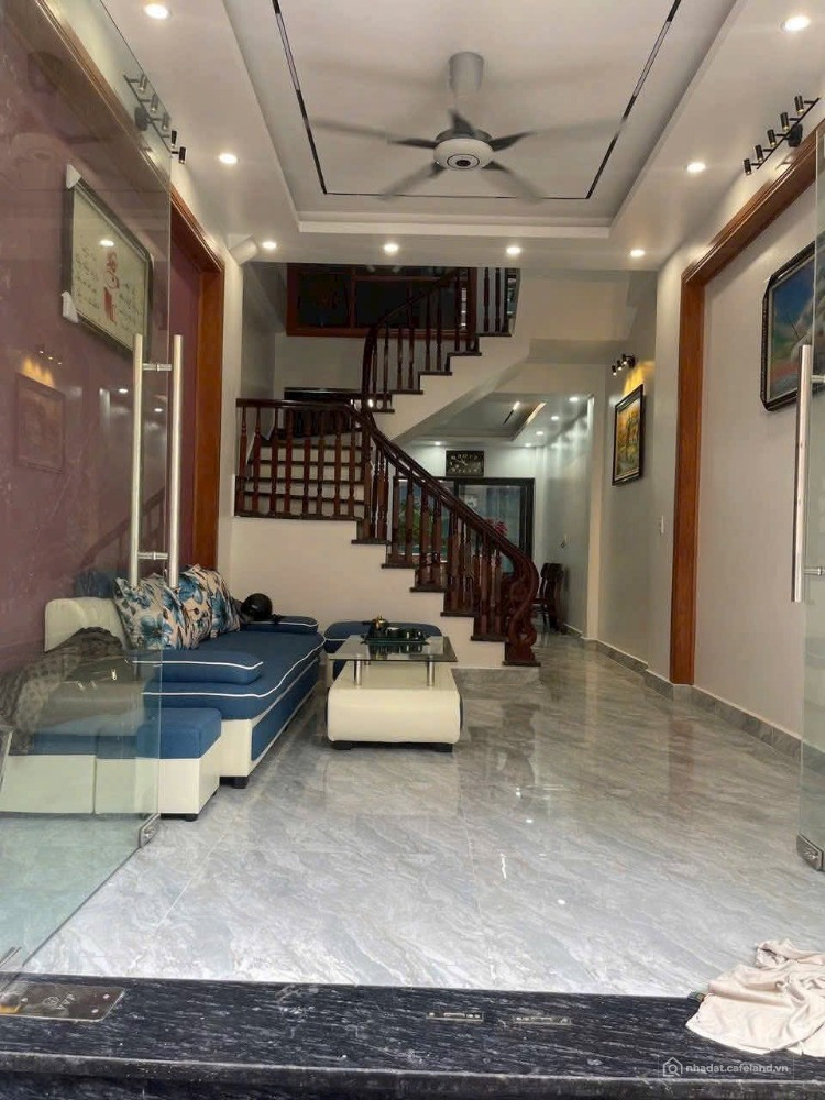 Bán căn nhà 3 tầng ngõ phố Ngô Quyền, ph Lê Thanh Nghị mới, TP HP mới, 45.2m2