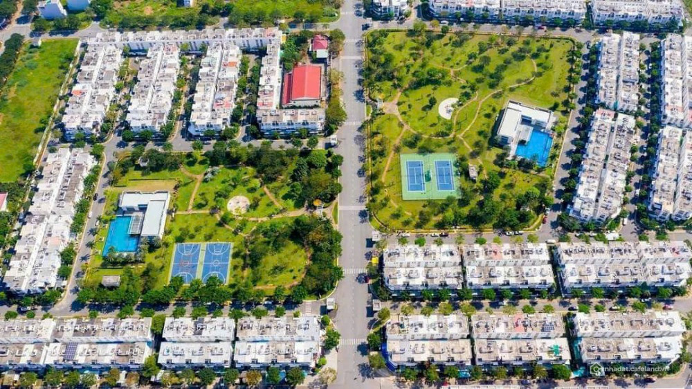SIÊU PHẨM ĐẦU TƯ – NỀN ĐỐI DIỆN CÔNG VIÊN – GIÁ TỐT KDC PHONG PHÚ 4.