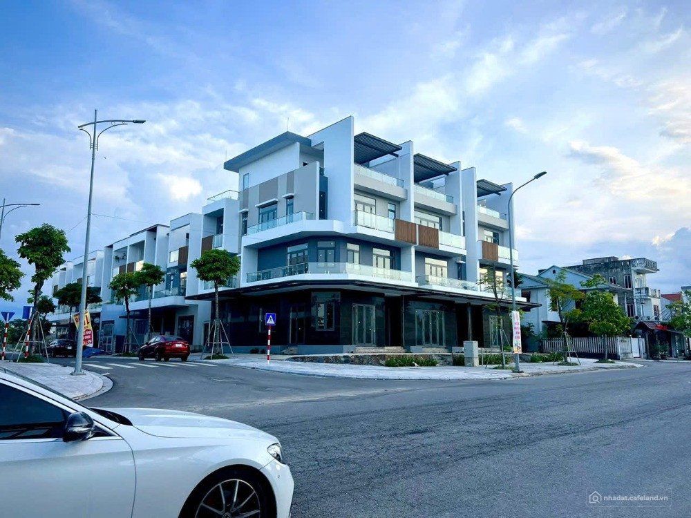  Sở hữu nhà phố thương mại chuẩn đô thị mới tại Topaz City Core