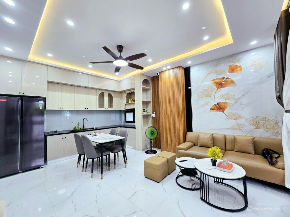 Bán Nhà Kiệt 172 Trần Cao Vân - 2,5 Tầng Full Nội Thất