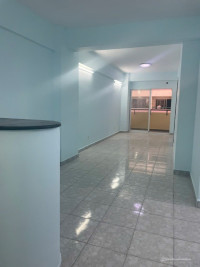 Bán căn hộ khang gia. 76,7m. 2PN.2WC. Giá : 1,880 tỷ . bớt lộc