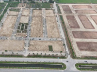 Cần Bán đất Rộng 90m² , Giá 1,3x Tỷ , Sổ đỏ Sẵn , Nằm đối Diện Khu CN