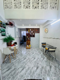 Quận 11, đường Âu Cơ, phường 14, 42m2, 4 tầng, 4PN, 5.7 tỷ thương lượng
