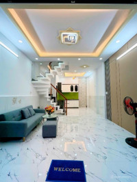 Bán nhà 2 tầng đẹp - Hẻm đẹp sát Lê Văn Quới - Giáp Tân Phú - 4x9m, gần 40m2