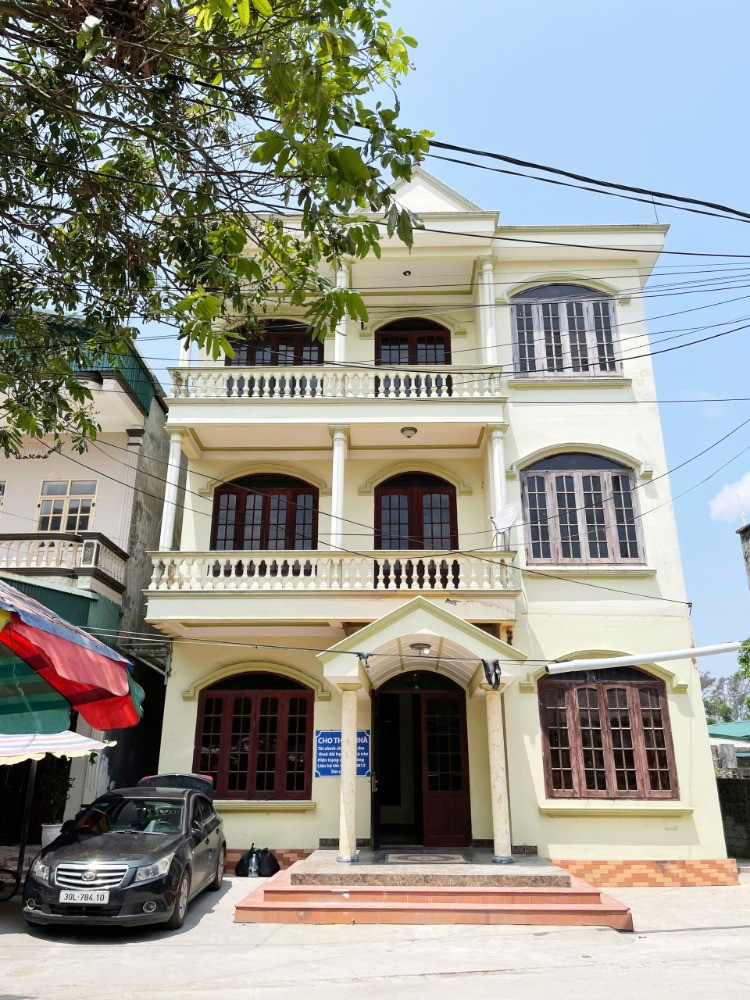 Cho thuê căn nhà ở khu du lịch biển Trà Cổ với giá rẻ - lâu dài