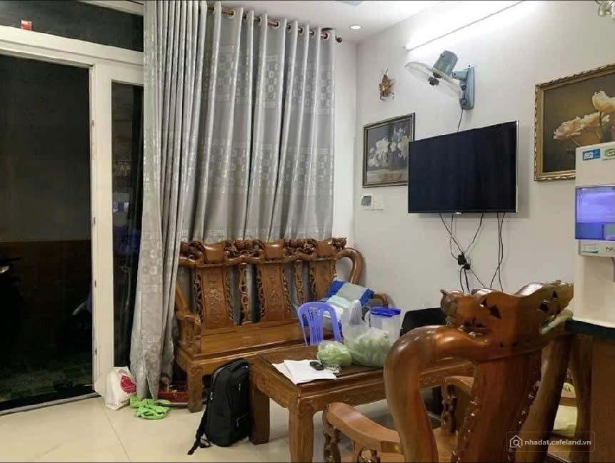 Quận 3, Cách Mạng Tháng Tám, phường 10, 30m2, 4 tầng mới đẹp, 3PN, 6 tỷ TL